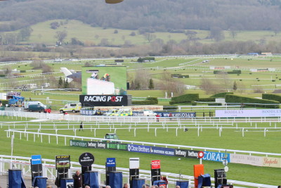 Cheletenham Course